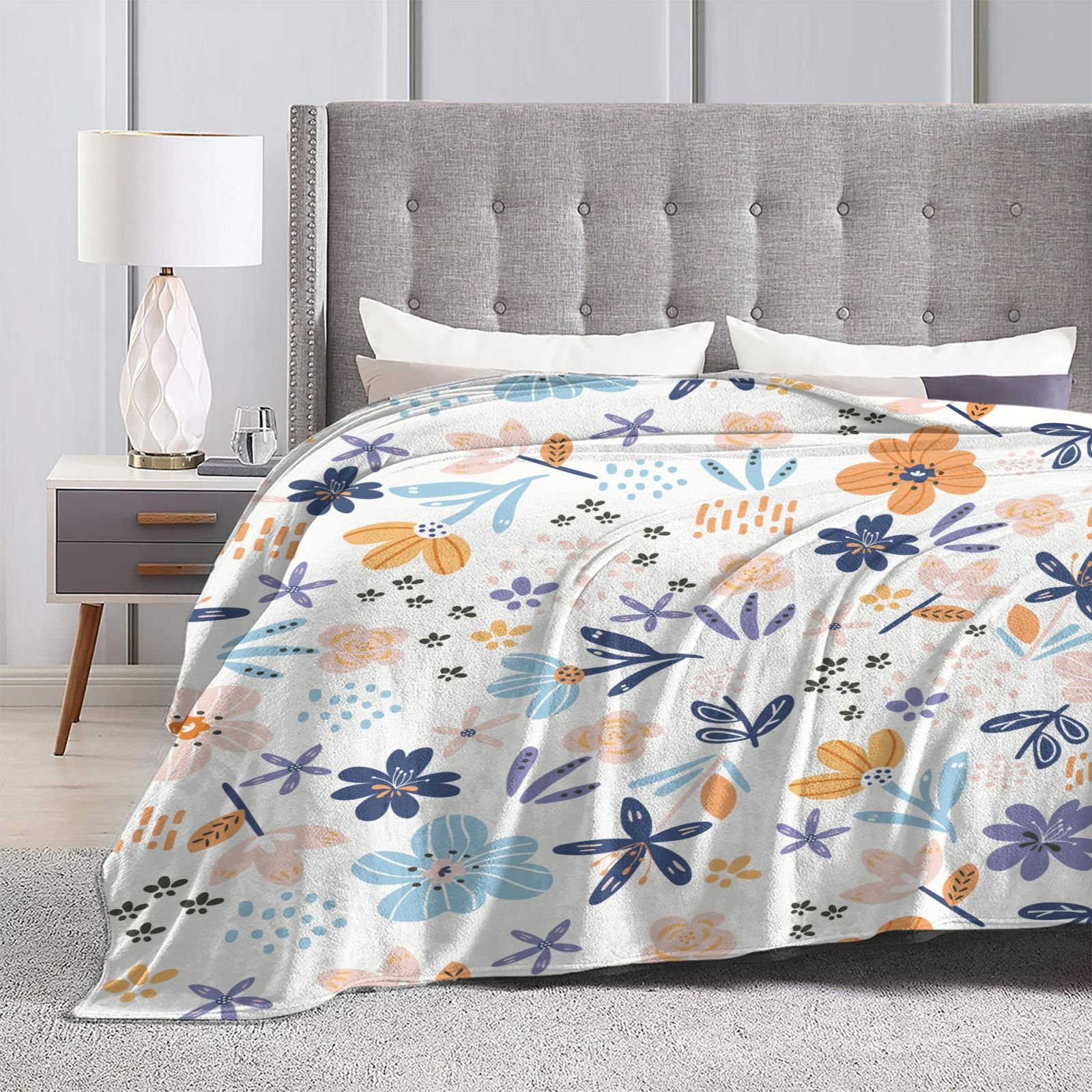  Personalized Print Throw Blanket Small Fresh Flowers For Couch-Ultra-Soft Micro Fleece Sofa Bed Camping Travel Throw